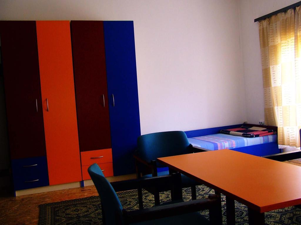 Hostel Domestika Bitola Værelse billede