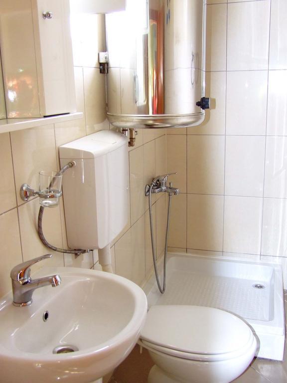 Hostel Domestika Bitola Værelse billede